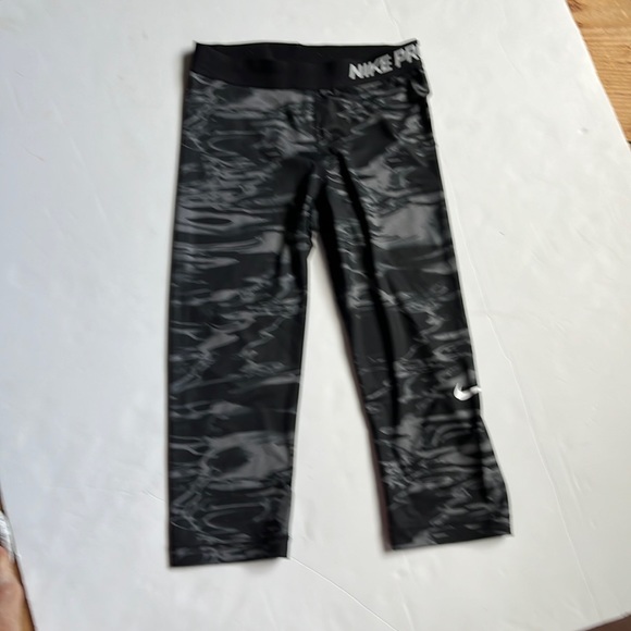 Nike pro leggings - Picture 1 of 4